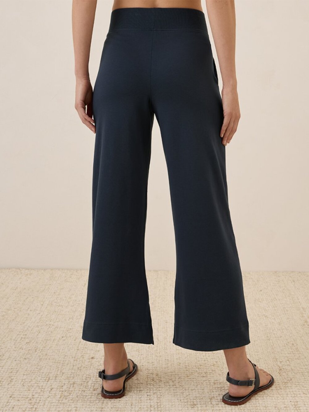 Pact Airplane Pintuck Wide Leg Pant Organic Cotton Small 26” Inseam Like New - Picture 4 of 6